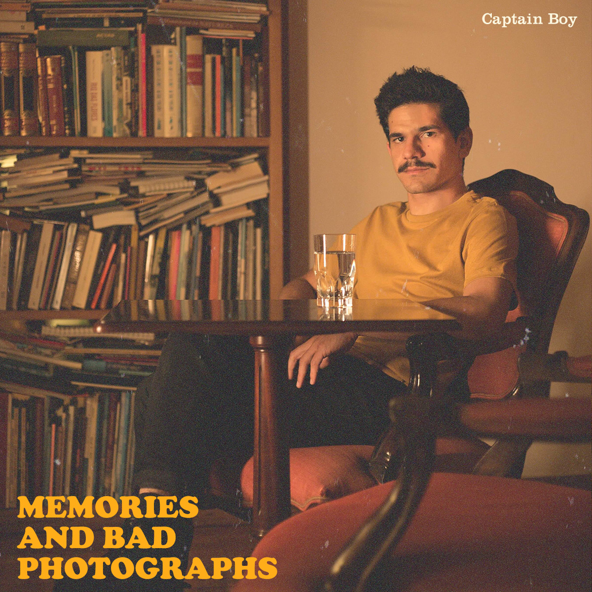 Captain Boy: “Ainda que tenha algumas memórias alegres, penso que as memórias mais tristes me marcaram mais(…)”