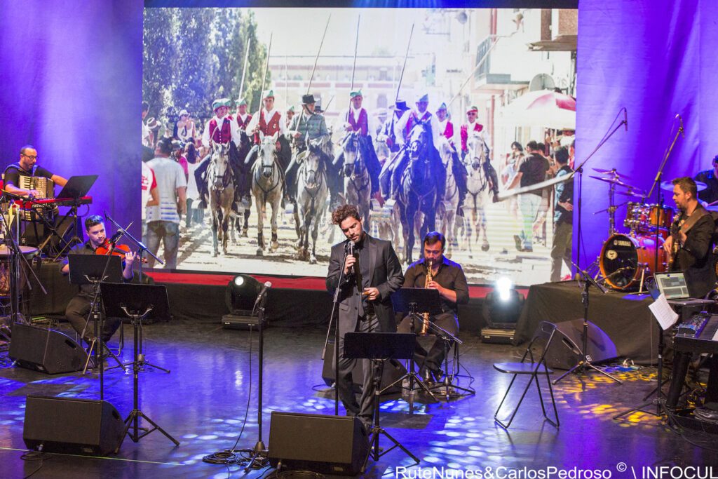Ateneu Artístico Vilafranquense celebrou Dia de Portugal com espectáculo musical (C/Fotos)