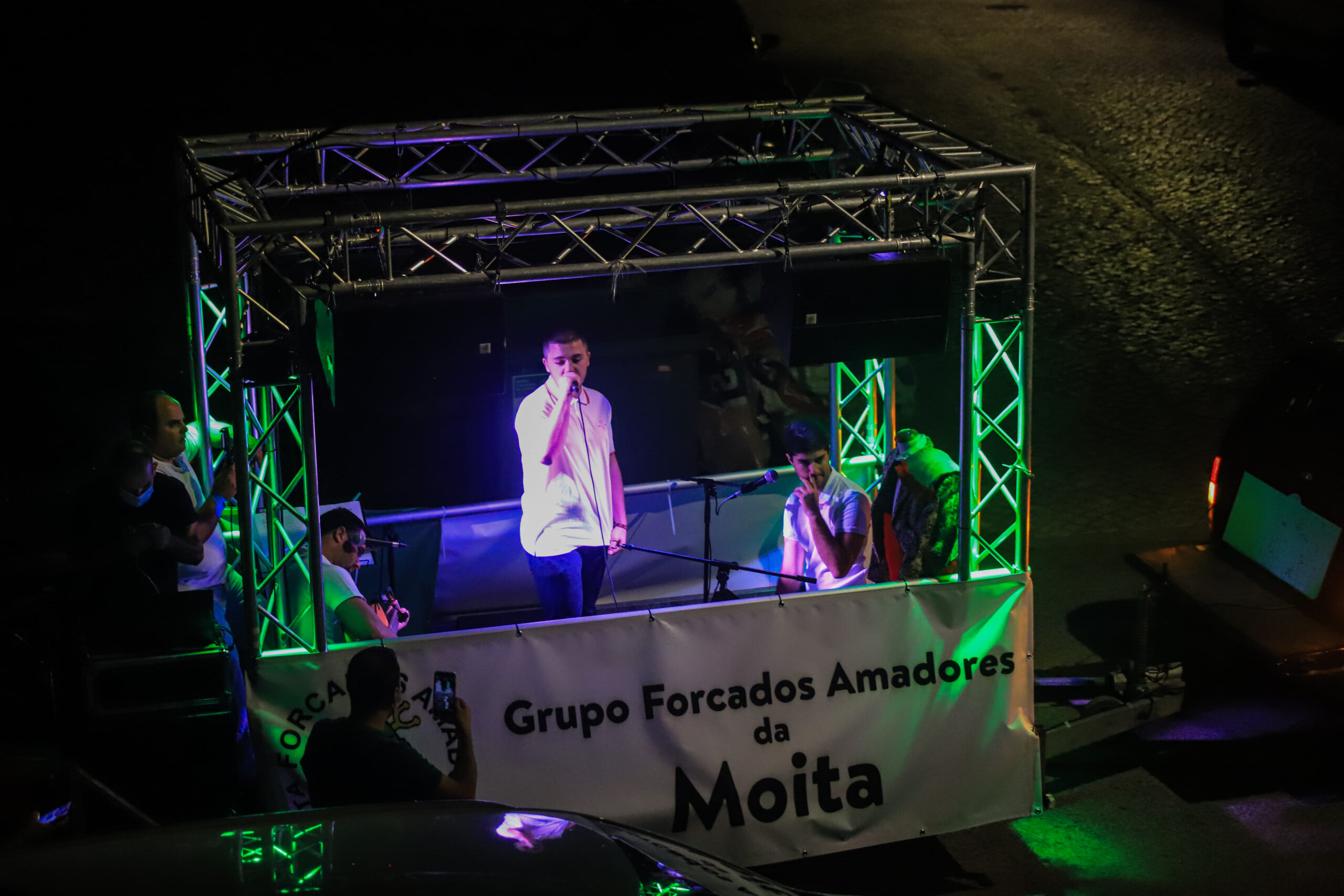 ‘Los Gaboneros’ animaram ruas da Moita, numa iniciativa da Junta de Freguesia e Forcados Amadores da Moita