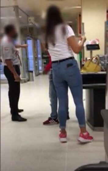 COVID-19: Homem agrediu segurança do Pingo Doce, depois de ter recusado usar máscara dentro da loja