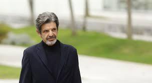 Manuel Maria Carrilho irreconhecível