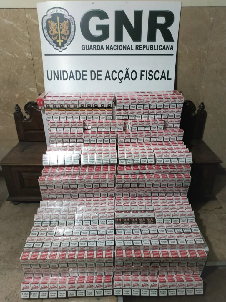 Maia: GNR apreendeu 60 mil cigarros sem estampilha fiscal