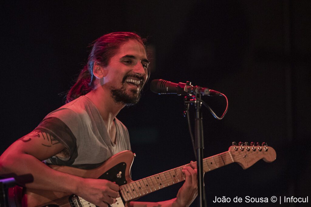 Tatanka actuou no Auditório Municipal Ruy de Carvalho (C/Fotos)