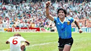 Jornal argentino anuncia morte de Diego Armando Maradona
