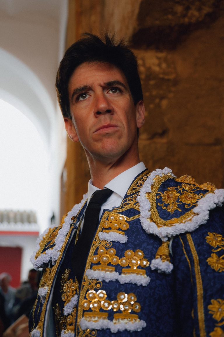 Esaú Fernández cortou orelha a touro Miura em Sevilha