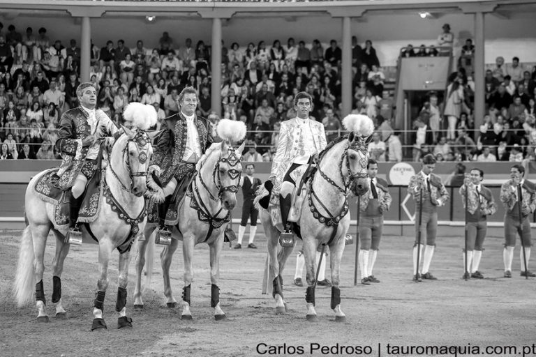 Nazaré com casa cheia na 3ª corrida de touros da temporada
