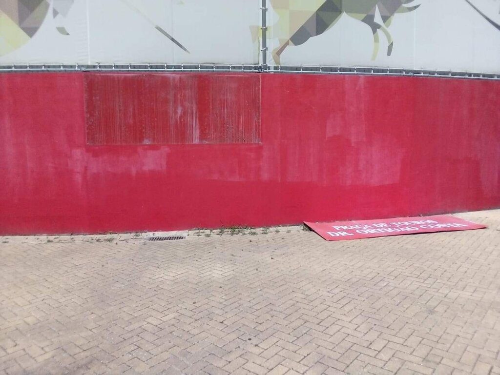 Praça de Touros de Azambuja foi vandalizada