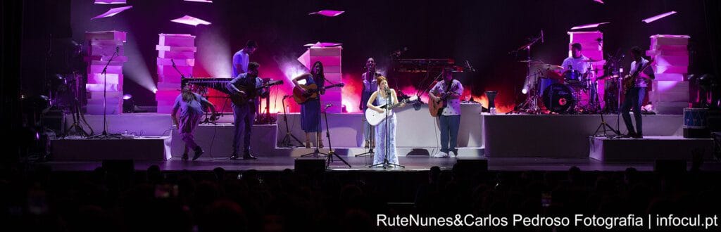 Bárbara Tinoco: Tão bonito que foi ver o Coliseu repleto de público...