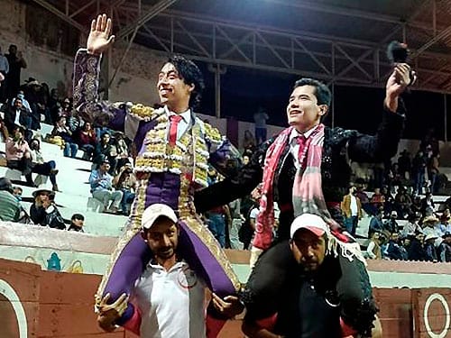 México: Paco Velásquez silenciado em Puruándiro
