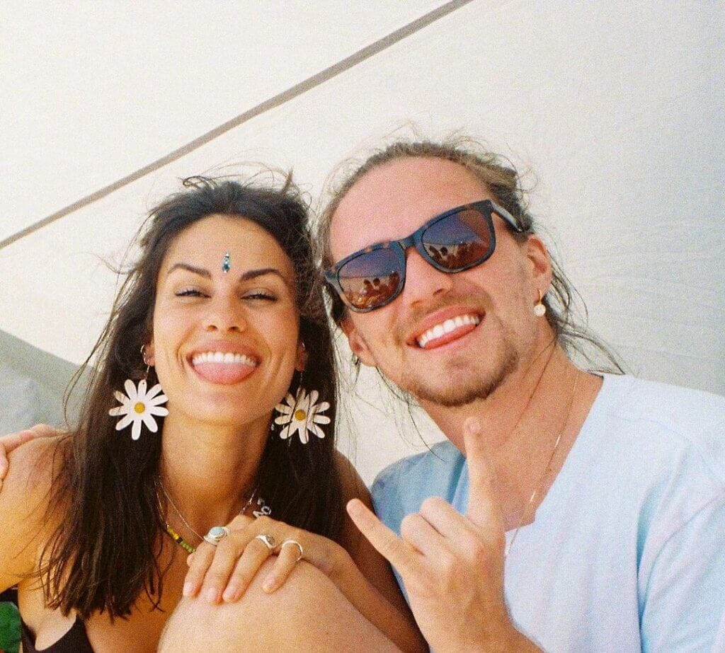 Carolina Loureiro e Vítor Kley anunciam fim do namoro
