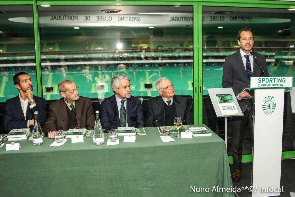 "Este livro foi feito com a clareza e discernimento necessário", destaca autor da biografia de José Alvalade