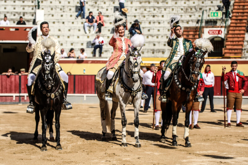 30 de Abril: Fotorreportagem da corrida de touros em Vila Franca de Xira
