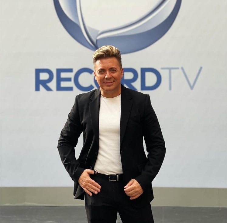 Rui Bandeira será jurado no Brasil no programa 'Canta Comigo Teen' da Record TV