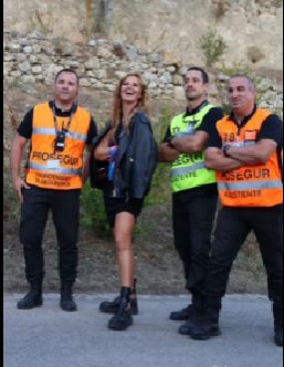 Cristina Ferreira escoltada por equipa de seguranças no Rock in Rio Lisboa