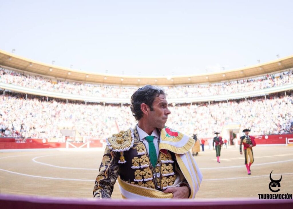 Jaén: José Tomás regressou e cortou duas orelhas