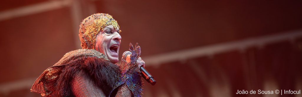 Fotorreportagem: Ney Matogrosso poderoso como sempre no Rock in Rio Lisboa