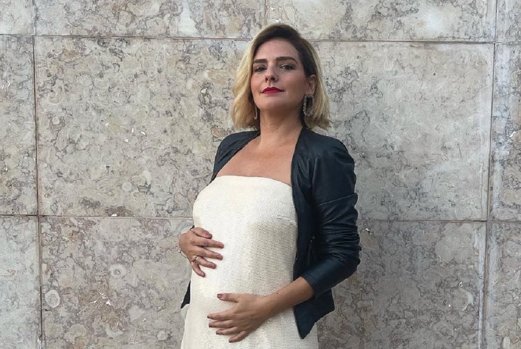 Leonor Seixas e a gravidez: "Tenho as mamas enormes, mas é bom, não é? Apetece-me muito dar de mamar"