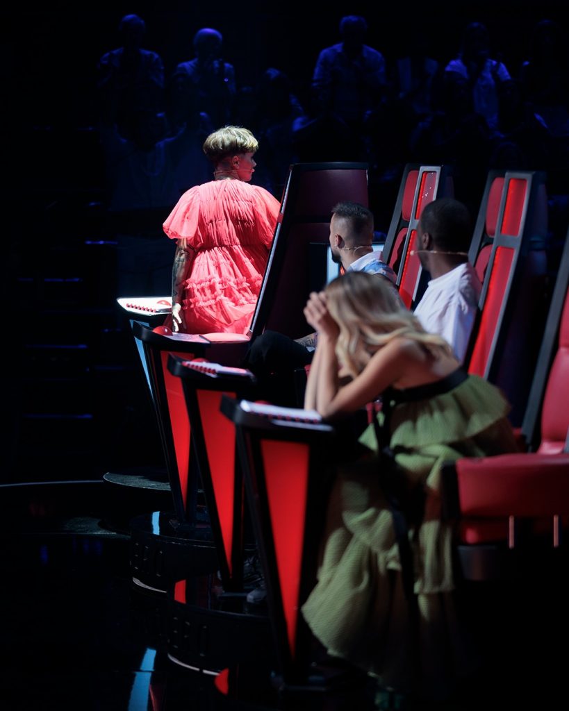 The Voice Portugal: Marisa Liz emociona mentores ao cantar "Guerra Nuclear"