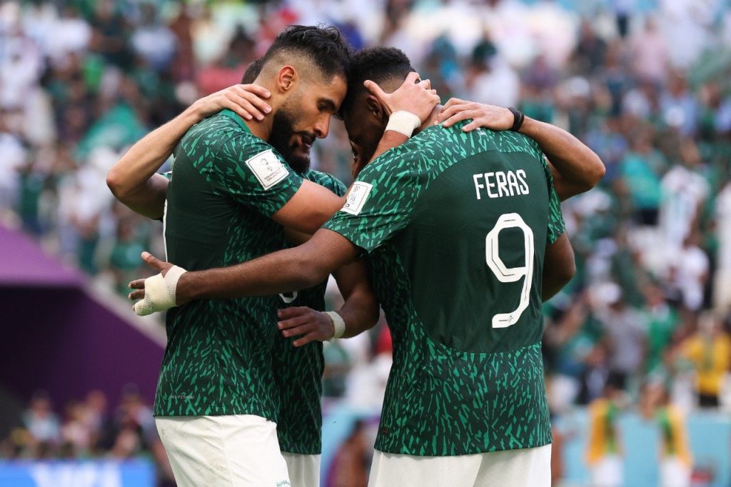 Qatar 2022: Arábia Saudita surpreende Argentina e vence por 1-2