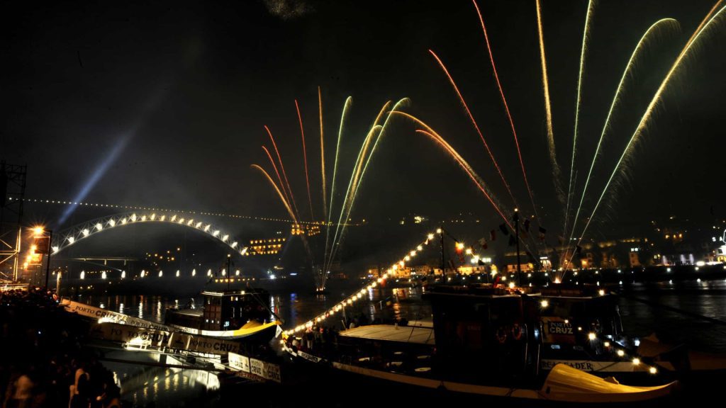 Mau tempo cancela festejos da passagem de ano no Porto, Gaia e Matosinhos