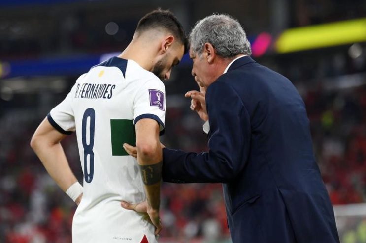 Bruno Fernandes agradece a Fernando Santos: "Obrigado por colocar Portugal no topo da Europa"