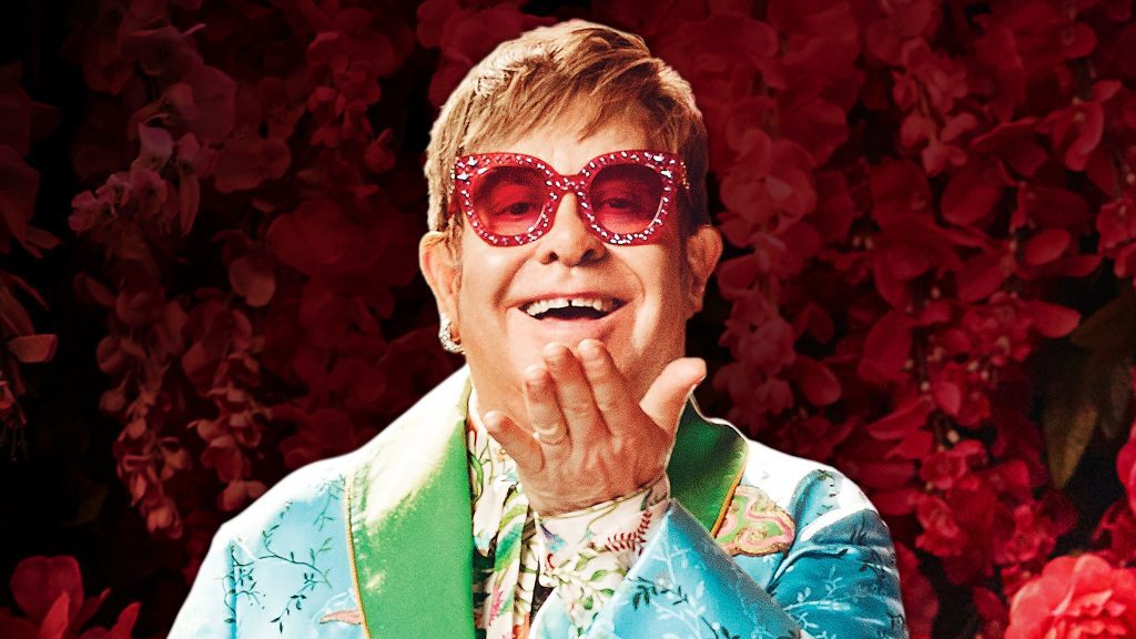 Elton John abandona o Twitter devido "à recente mudança na política que permitirá que a desinformação floresça sem controlo"