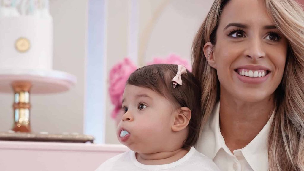 Helena Coelho celebra o 1º ano da filha: "Fico nostálgica a olhar para todos estes momentos"