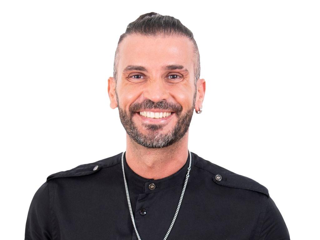 O Triângulo: Savate mostra apoio a Ângelo Dala