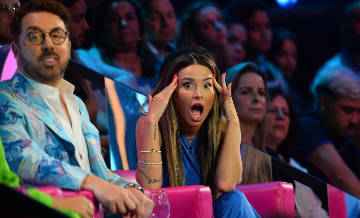 O Triângulo: Bruna Gomes criticada como comentadora, "está ao domingo sentada lá no sofá e não diz merda nenhuma"