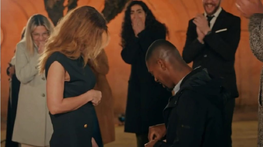 Os Traidores: Álvaro pediu Carla em casamento