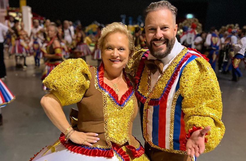 Noémia Costa e Quimbém brilham como padrinhos da Marcha da Graça