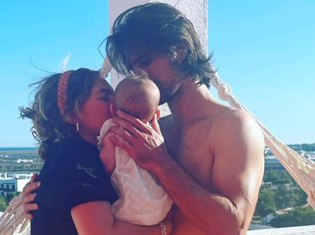 Leonor Seixas feliz e em família: "Verão sem Algarve não dá"