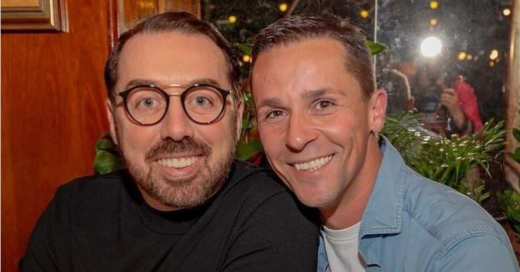 Flávio Furtado posa com Miguel Azevedo: "Um amigo mais louco que eu"