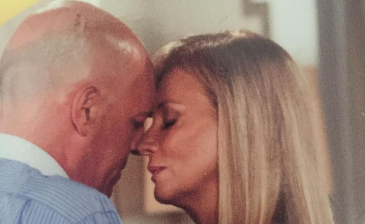 Alexandra Lencastre declara-se a José Wallenstein: "Meu eterno namorado do Teatro da Televisão é grande amigo nesta vida real"